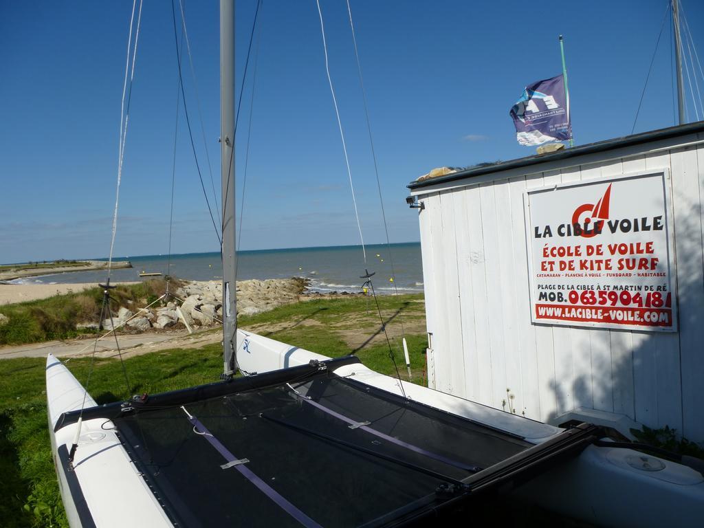 ré tour de plage Saint-Martin-de-Ré Extérieur photo