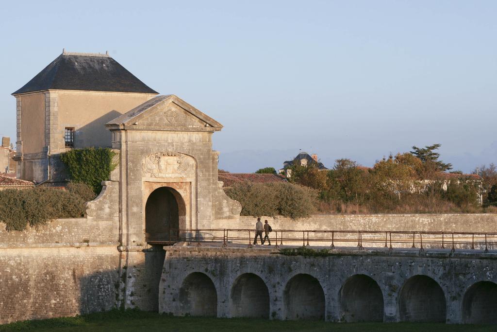ré tour de plage Saint-Martin-de-Ré Extérieur photo