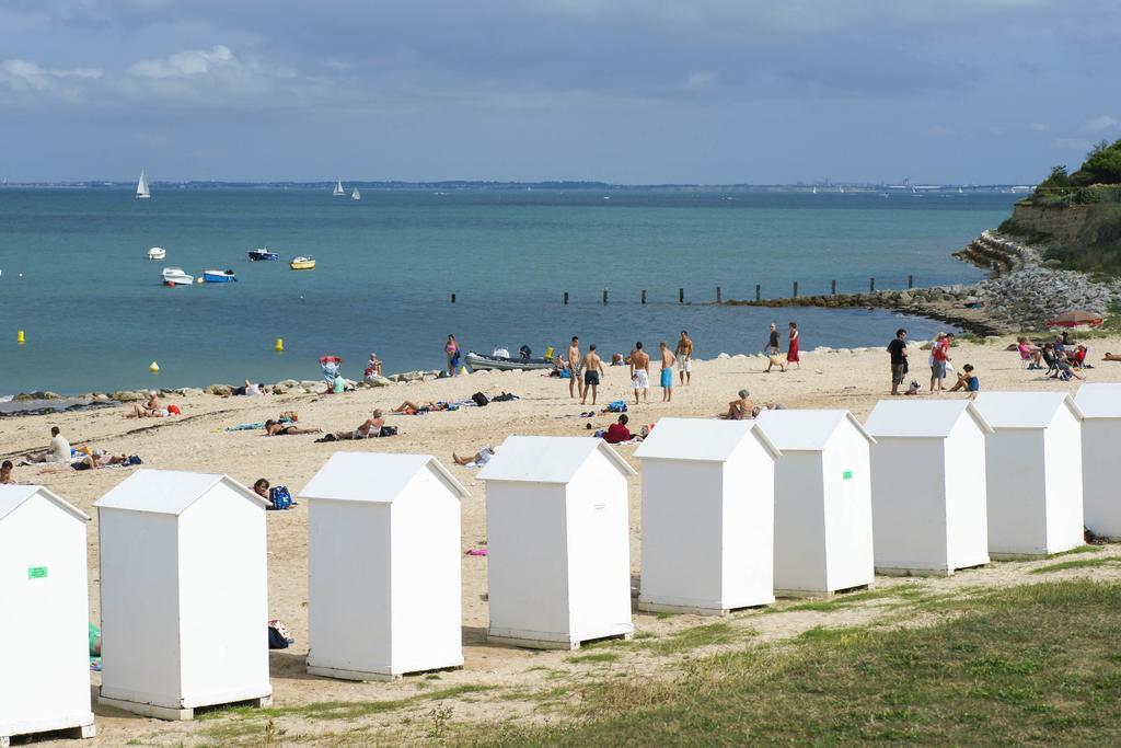 ré tour de plage Saint-Martin-de-Ré Extérieur photo